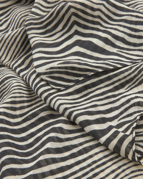 VERDE ΓΥΝΑΙΚΕΙΑ ΕΣΑΡΠΑ 03-0002529 ANIMAL PRINT ΜΠΕΖ Αξεσουάρ Μόδας 4